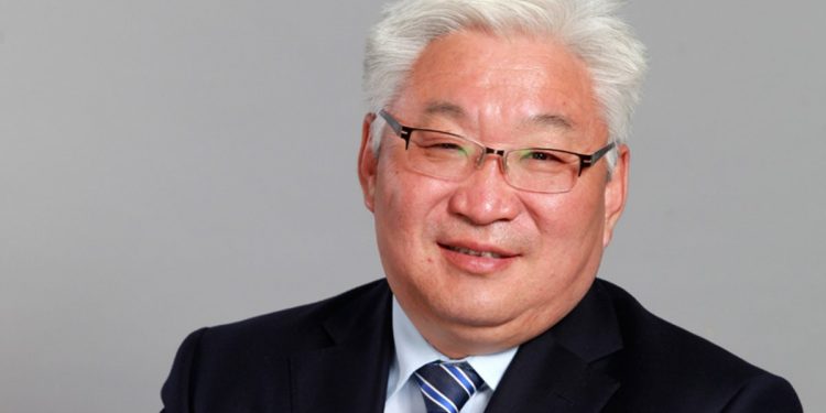 Э.Бат-Үүл: У.Хүрэлсүх, Мадуро, Лукашенко шиг тэнэгтэж, амьтны хараал идэхгүй байлгүй