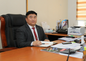 Эрдэнэтчүүд Ерөнхий сайд У.Хүрэлсүх С.Батжаргалыг батламжлахгүй байх гэж найдаж байна