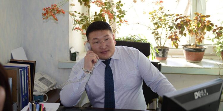 А.Идэрпүрэв: Иргэдийн Төлөөлөгчдийн Хурал аливааг иргэний нийгмийн байгууллагуудаас түрүүлж харж, ажилладаг байх учиртай