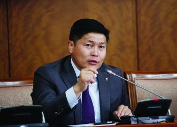 Х.Нямбаатар: “Голомт”-ын Баясгалан шуналаа тат. Нямбаатар судлаач болж байгаа гэнэ лээ