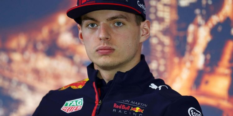 Монгол үндэстнийг доромжилсон Ферштапений талаар “Siemens” тайлбар ирүүлжээ