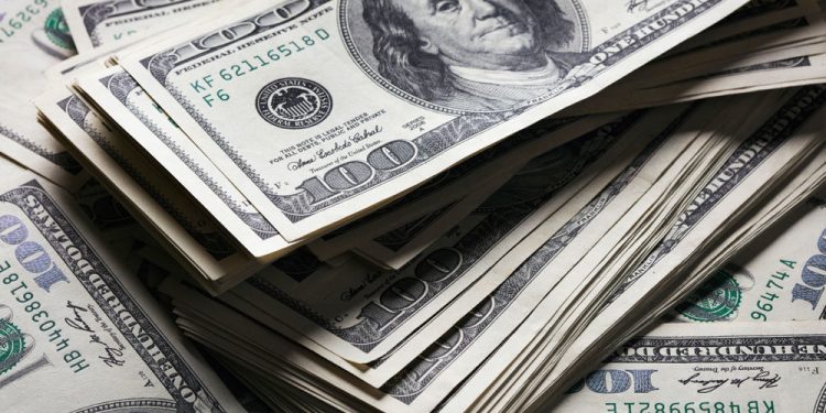 ОХУ-ын иргэдээс 50000 доллар, 2500 дээрэмдсэн гэх ТЕГ-ын ажилтнуудын шүүх хурал хойшлов