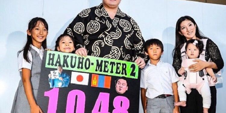 Саяако: Миний анхны хайр Хакухо, “Өвгөн эмгэн болтлоо хамтдаа амьдаръя” гэсэн