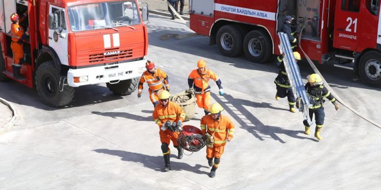 Онцгой байдлын байгууллагын алба хаагчид 2234 хүний амь насыг авран хамгааллаа