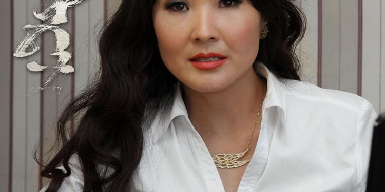 ЗОХИОЛЧ Б.ШҮҮДЭРЦЭЦЭГ: 21-р зууны эмэгтэй хүн 17-р зууны цайзанд хоригддог бүсгүй биш