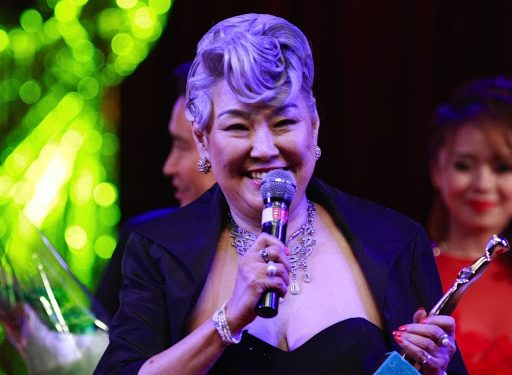 Н.Сувд: Намайг жүжигчин болоход ээж аавын нөлөө ерөөсөө байгаагүй