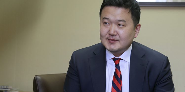 А.ЭНХЖИН: ЖДҮ-Д 300 САЯ, УУЛ УУРХАЙН БУС САЛБАРЫНХАНД НЭГ ТЭРБУМ ТӨГРӨГИЙН ЗЭЭЛ АВАХ БОЛОМЖИЙГ БҮРДҮҮЛСЭН