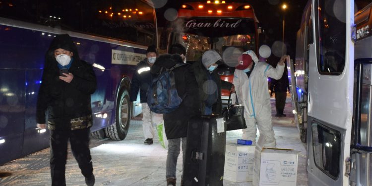 БНХАУ-ын 250 иргэнийг нутаг буцаалаа