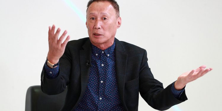 “Буян”-гийн Жаргалсайхан: Би оймсоо цоорохоор оёод өмсдөг