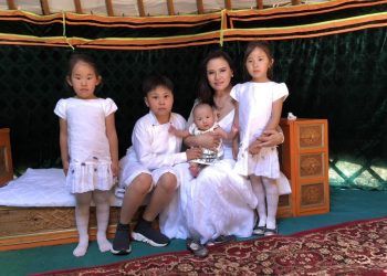 Д.Хулан: Хүүгээ үнэхээр ганц ширхэг хадаас хулгайлсан бол бид ганц ч хуруугаа хөдөлгөхгүй!