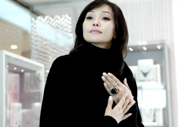 Э.Одгэрэл: Миний өдий зэрэгтэй сайн сайхан яваа нь ээжийн минь өгөөмөр сэтгэлийн үр шим