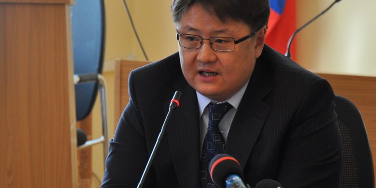 Каргогоор ирсэн Ш.Раднээсэдийн эхнэр Солонгост эмчлүүлжээ