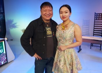 Дуучин Т.Амина Урт цагааны гудамжны хөтлөгч болов