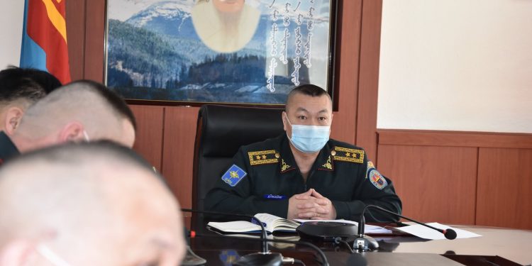 Харамсалтай нь, 100 жилийнхээ дараагаар Үндсэн хуулиар хүлээсэн үүргээ гүйцэтгэхээр ирсэн идэр сайхан байлдагчийг бид зүй бусаар алдлаа