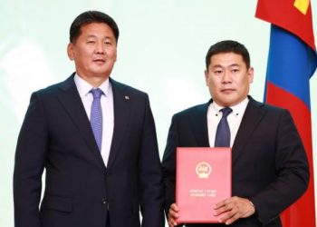 У.Хүрэлсүхийн “зулбуулсан” засгийн газрыг Л.Оюун-Эрдэнэ амьдруулах уу?