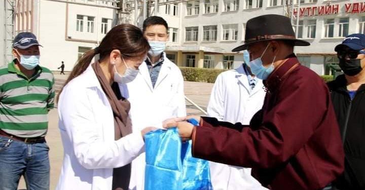 БАЯНХОНГОР: НЭГДСЭН ЭМНЭЛГИЙН АЛСЫН ДУУДЛАГЫН ҮЙЛЧИЛГЭЭНД ЛАНД-200 МАШИН ОЛГОВ