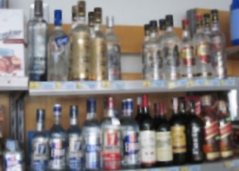 Дэлгүүрээс нь архи хулгайлсан хүнийг цохиод санамсаргүйгээр хөнөөжээ