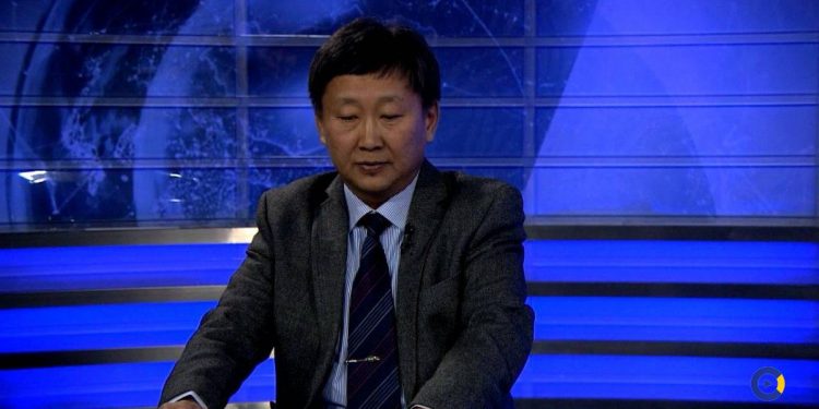 ИНЕГ-ын Захиргаа, хүний нөөцийн газрын дарга Т.Батжаргал охидоо 500 гаруй сая төгрөгөөр сургажээ