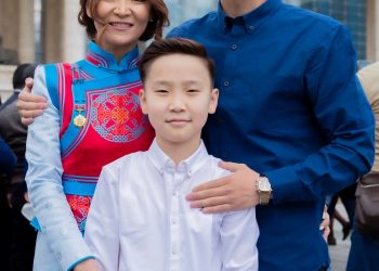 ГАВЬЯАТ Д.ГАНЦЭЦЭГИЙН ӨСГӨЖ ХҮМҮҮЖҮҮЛСЭН 2 ХҮҮ