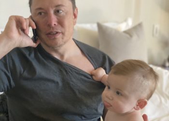 Илон Маск шоунд оролцсон биш 20 тэрбум ам.доллароо алдав