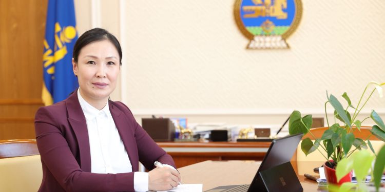 С.Мөнгөнчимэг: 10 ИХ НАЯДЫН ЦОГЦ ТӨЛӨВЛӨГӨӨНИЙ ХҮРЭЭНД НИЙТ 120,000 АЖЛЫН БАЙРЫГ ХАДГАЛАХ БОЛОЛЦООТОЙ