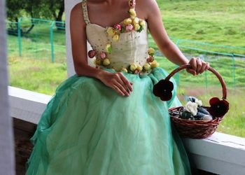 Сангийн сайдын эгч Б.Сэргэлэнгийн ганц охин Намуун