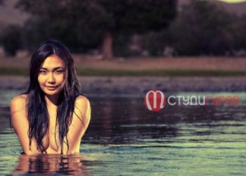 Загвар өмсөгч Б.Сайнаа: НАНСАЛМААГИЙН ДҮРИЙГ ДЭЛГЭЦЭНД БҮТЭЭСЭН МААНЬ НЭР ТӨРИЙН ХЭРЭГ БОЛСОН