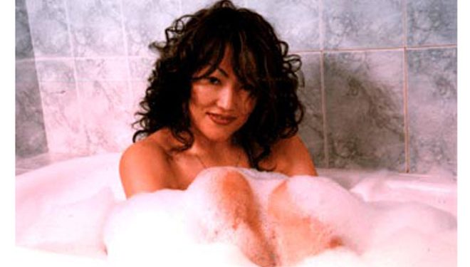 Дуучин Б.Сарааг “АПУ” Батсайхан ивээн тэтгэв