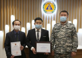 Монголд амьдардаг Вьетнам иргэд УОК-т 10 сая төгрөг хандивлажээ