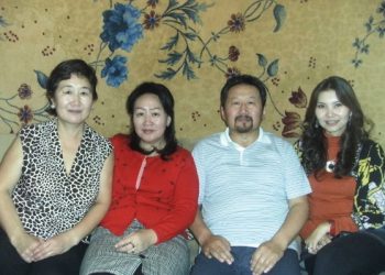 Ж.Чинбат: МИСС О.ОЮУНТУЯАГ СОЛОНГОС РУУ ТЭМЦЭЭНД АВЧ ЯВАХДАА 5 САЯ ТӨГРӨГИЙН ЗЭЭЛ АВЧ БАЙЛАА