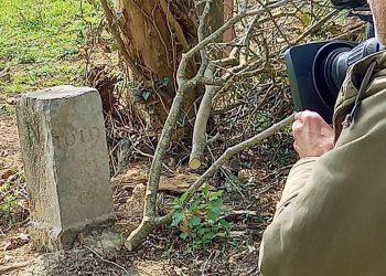 Бельги эр дур мэдэн хилийн баганыг өөрчилж Францаас 2,2 м газар хумсалжээ