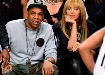 Jay-Z: Beyonce бид хоёр бие биенийхээ талаар ярихгүй гэсэн гэрээтэй
