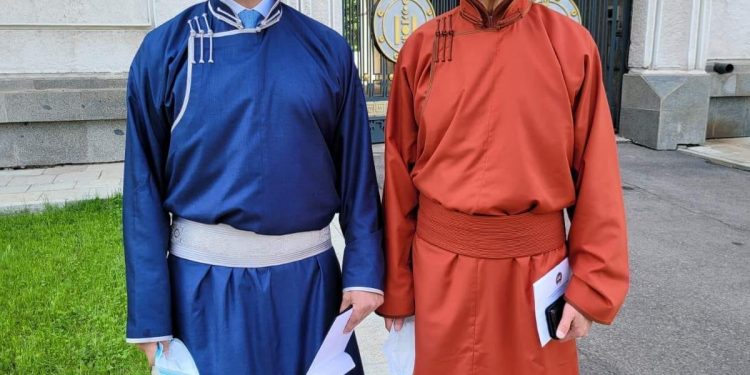 Н.Энхбаяр МАН-аас албан тушаал нэхэж байна