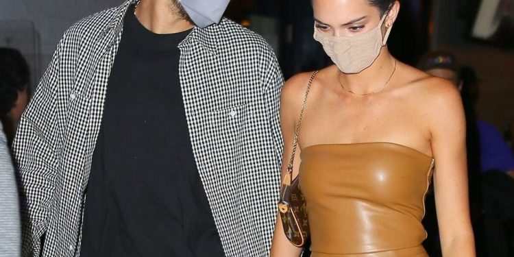 Кендалл Женнер найз залуутайгаа