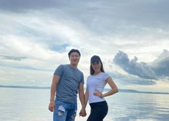 “Ододтой бүжиглэе” шоунаас төрсөн хос хамтдаа амарч байна