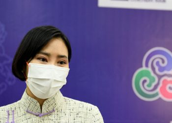 О.Балжаа аваргын бэр, “Камертон”-ы Мээдээгийн экс эхнэр Р.Отгонлхам