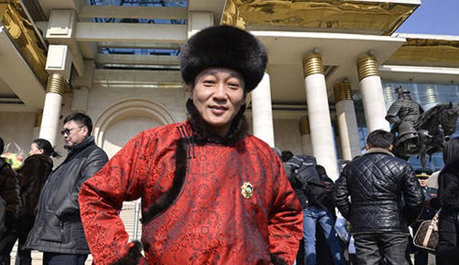 Ш.Бямбацогт: Эфирт гарахдаа дотоод сэтгэлдээ хамгийн дотны хүнтэйгээ ярьж байна гэж боддог