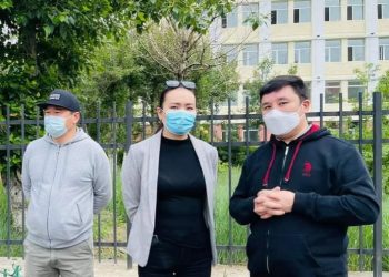 МУГЖ Н.Чулуунхүүг эцсийн замд нь үдэж, Э.Чулуунчимэг эмгэнэл илэрхийллээ