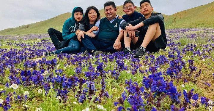 С.Дулам докторын тэрсхэн хөвгүүд