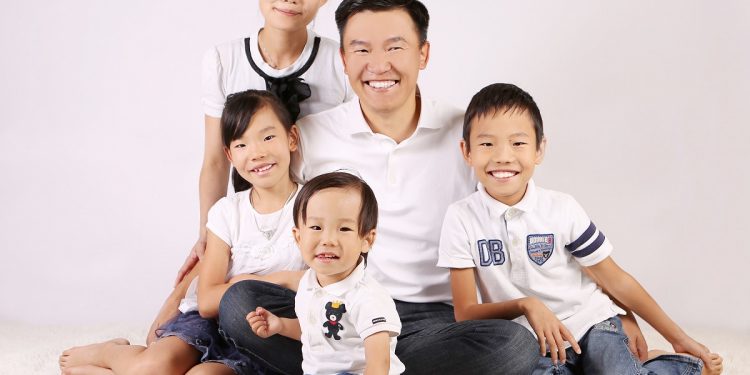 АН-ын дарга М.Тулгат япон эхнэртэй