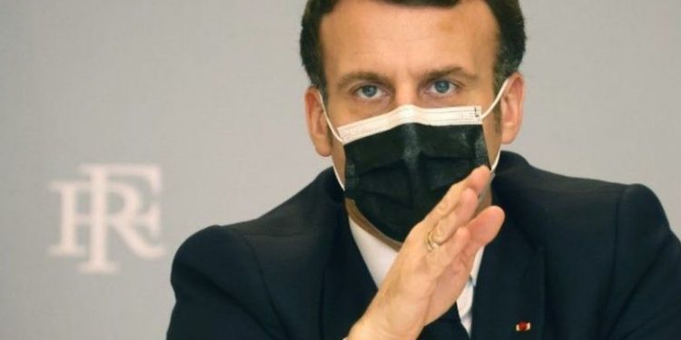 Францын Ерөнхийлөгчийн мэдэгдлийн дараа 1 сая хүн вакцинжуулалтад бүртгүүлжээ