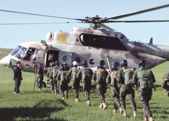 ЭР ЗОРИГИЙН ШАЛГУУР БУЮУ ТЭНГЭРТ САЛХИЛАГЧИД