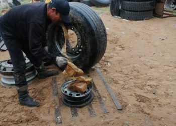 100.9 кг адууны өлөн гэдэс нууж, БНХАУ-ын Эрээн рүү гаргах гэж байсаныг илрүүлжээ