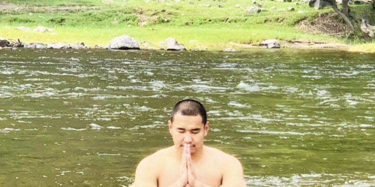 Эрх чөлөөтэй болсон Г.Ананд агаар салхинд гарч явна