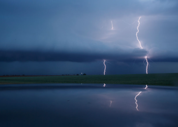АЯНГА НЬ АГААР ЦЭВЭРЛЭХ ХИМИЙН ЧУХАЛ ЭХ  ҮҮСВЭР БАЙЖ БОЛОХ ЮМ