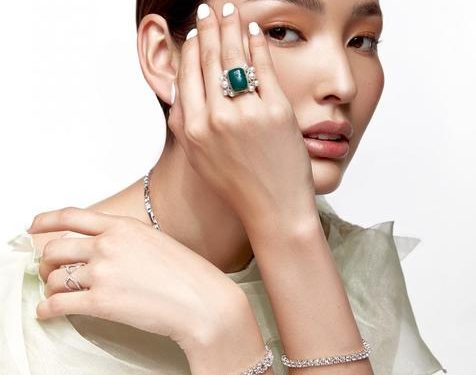 Мисс Ю.Балжидмаагийн гэрэлтэх цаг