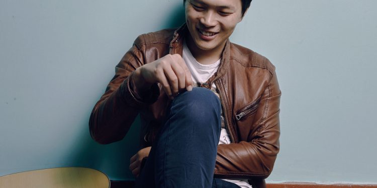 “Голомт”-ын Баясгалангийн дуучин хүү