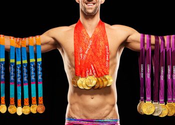 Майкл Фелпс олимпийн наадмаас  хүртсэн медалийн тоогоор бүх цаг үеийн тамирчдыг тэргүүлдэг