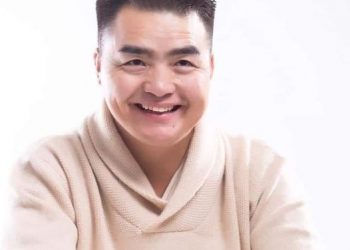 Дуучин Д.Намсрайноров Төв аймгийн Монгол туургатан театрын даргаар томилогджээ