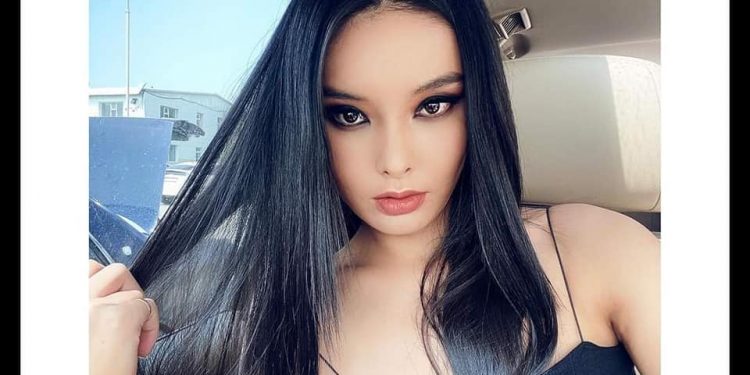 Топ модель О.Пүрэвдулам МИАТ-т зургаа авахуулжээ